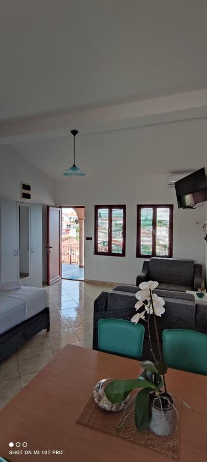 Apartments Tara Ούλτσιν Εξωτερικό φωτογραφία